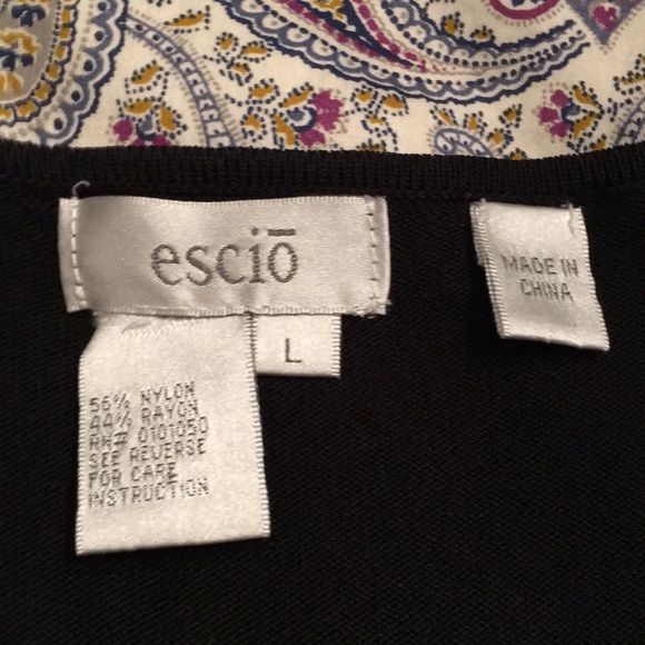 Black Fitted V Neck Blouse - Picture 4 of 4